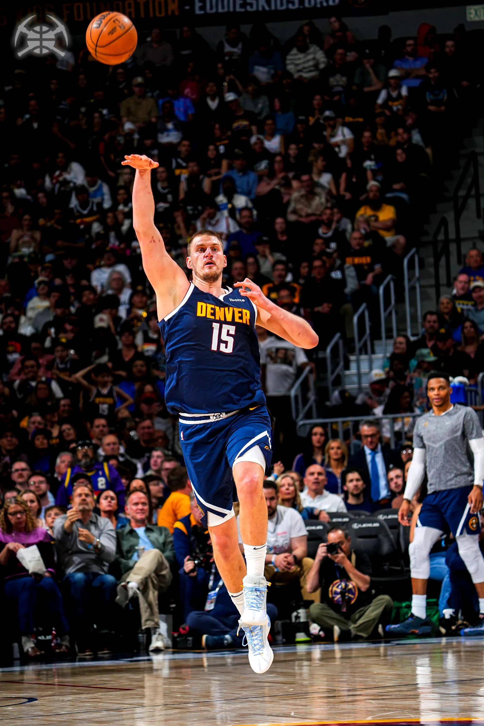 开云官网首页-国际比赛日印第安纳步行者调整名单以备CBA常规赛，状态回暖环节打磨，赛场秩序良好，球探报告显示潜力的简单介绍